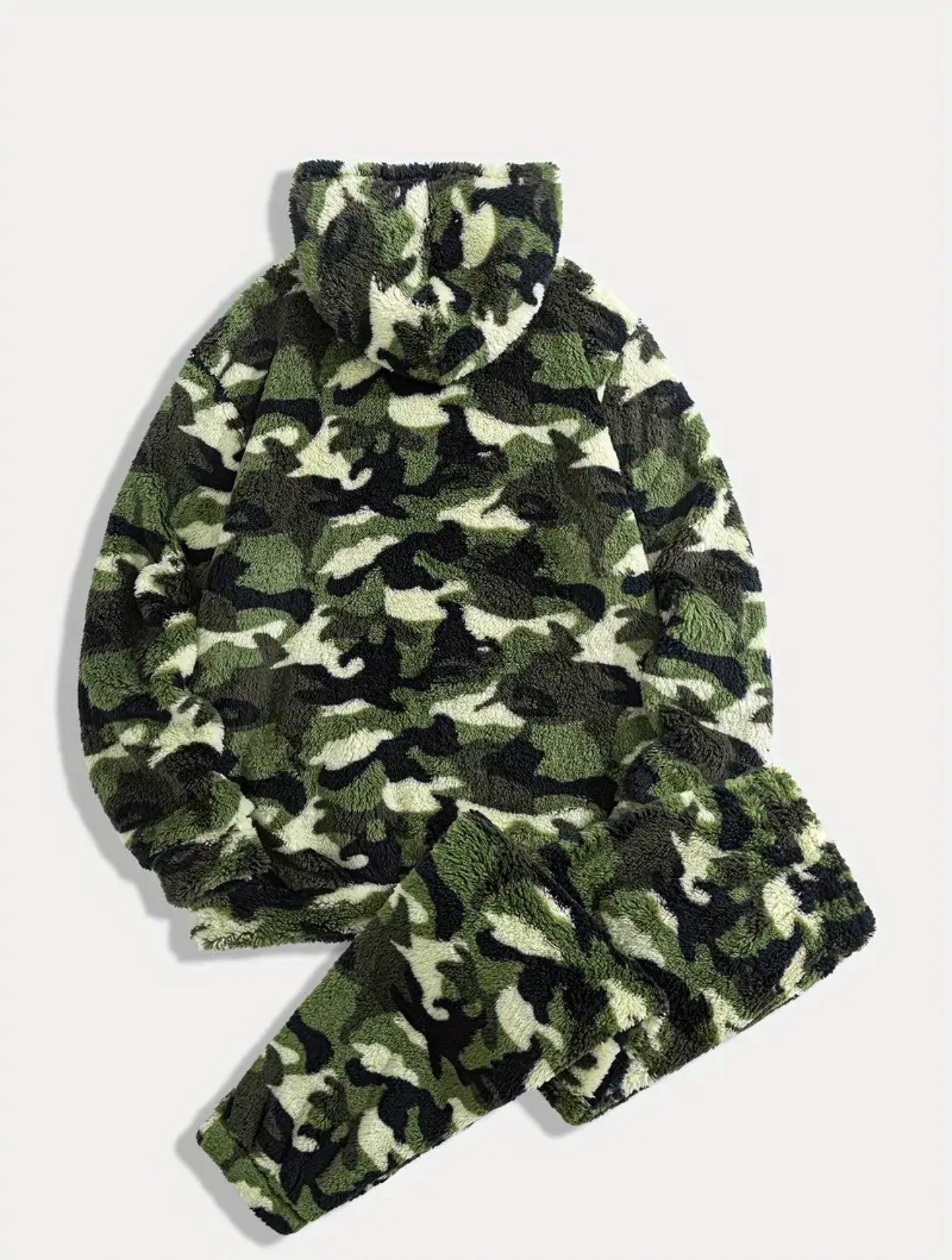 Men’s Wild Cozy Camo Tracksuit