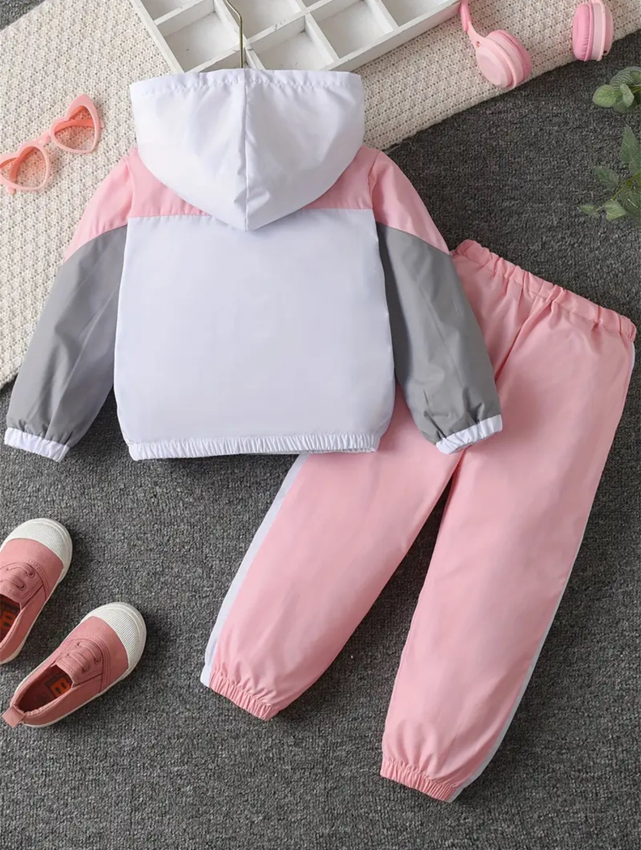 Girl’s TYN Chill Flow Set