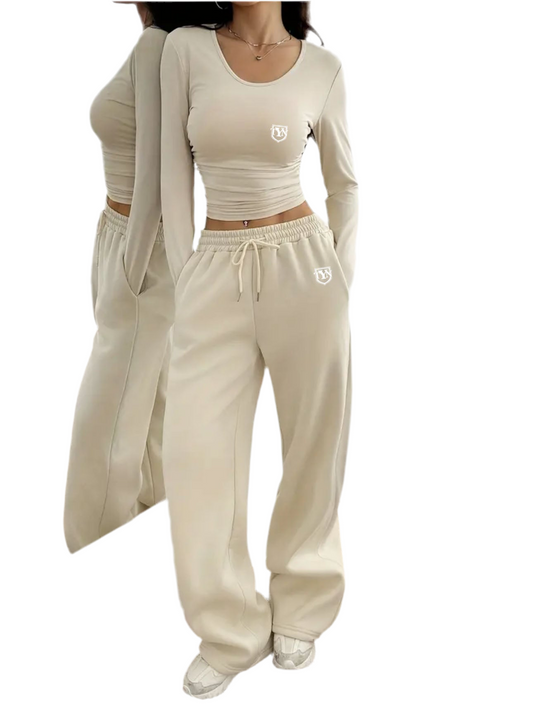 Women’s Pleated Two-Piece Set – Relaxed Fit with TYN Logo
