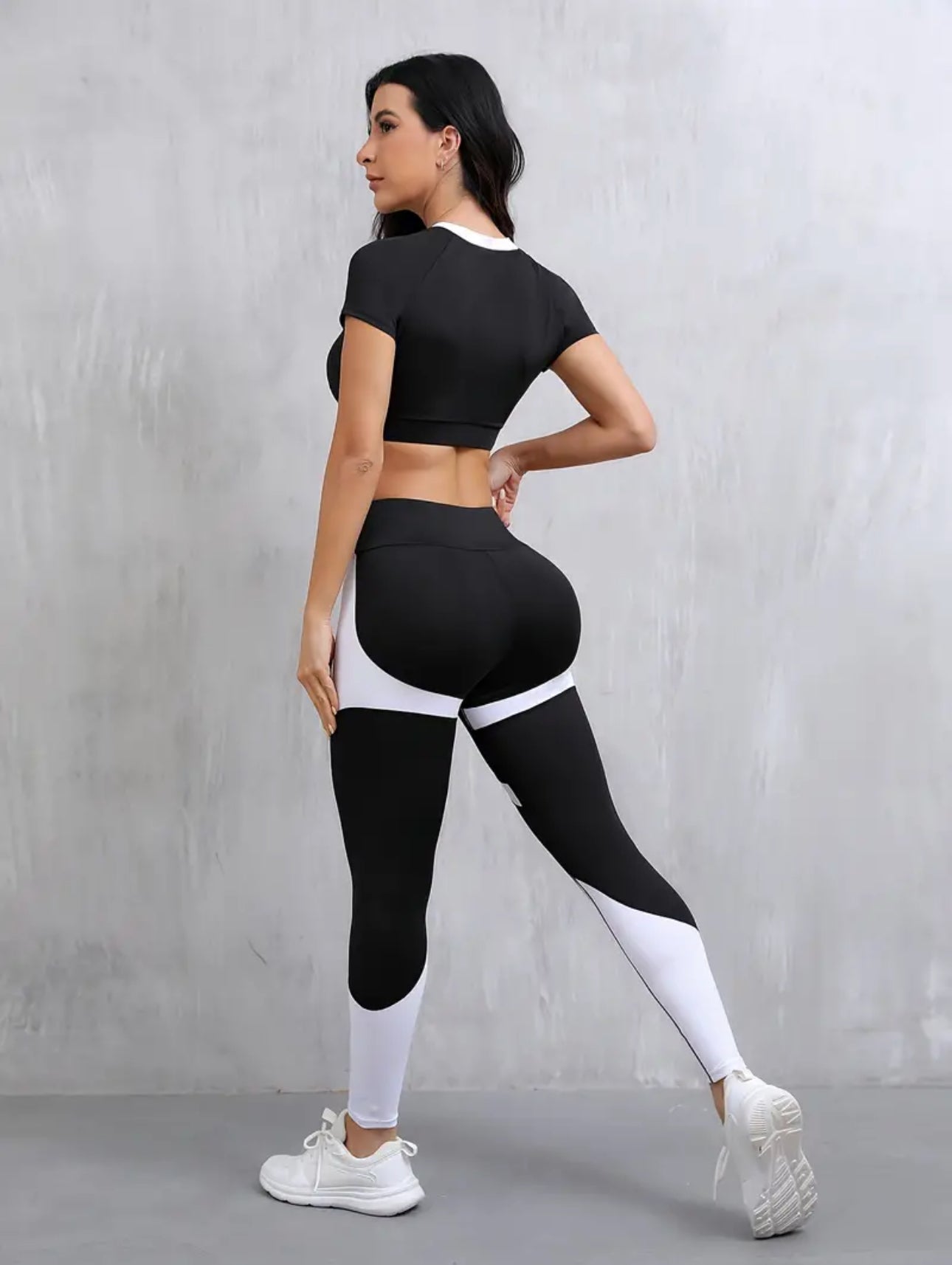 Women’s Zip Crop & Legging Set – TYN Logo Fit