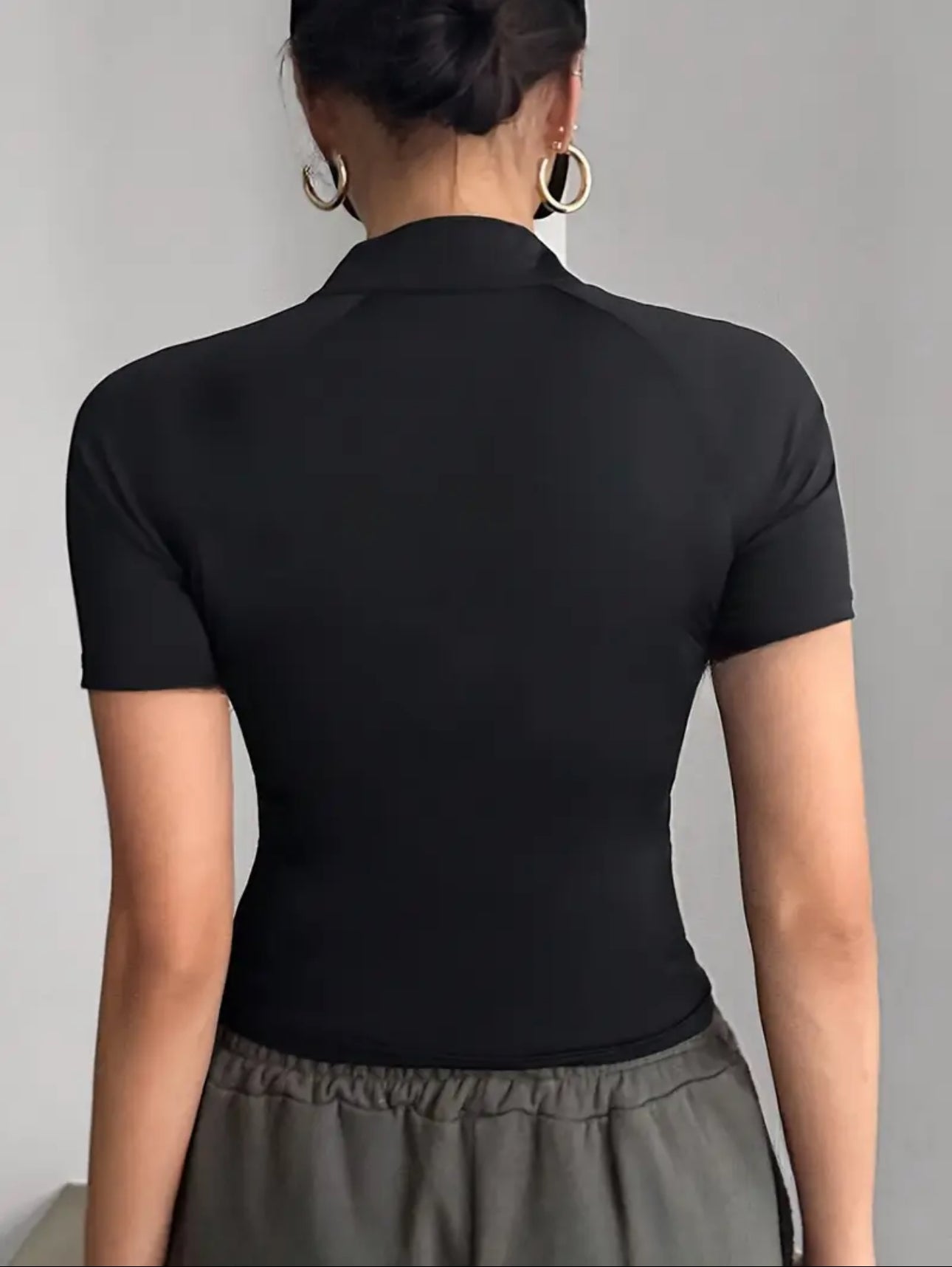 Women’s Zip-Up Contrast Tee